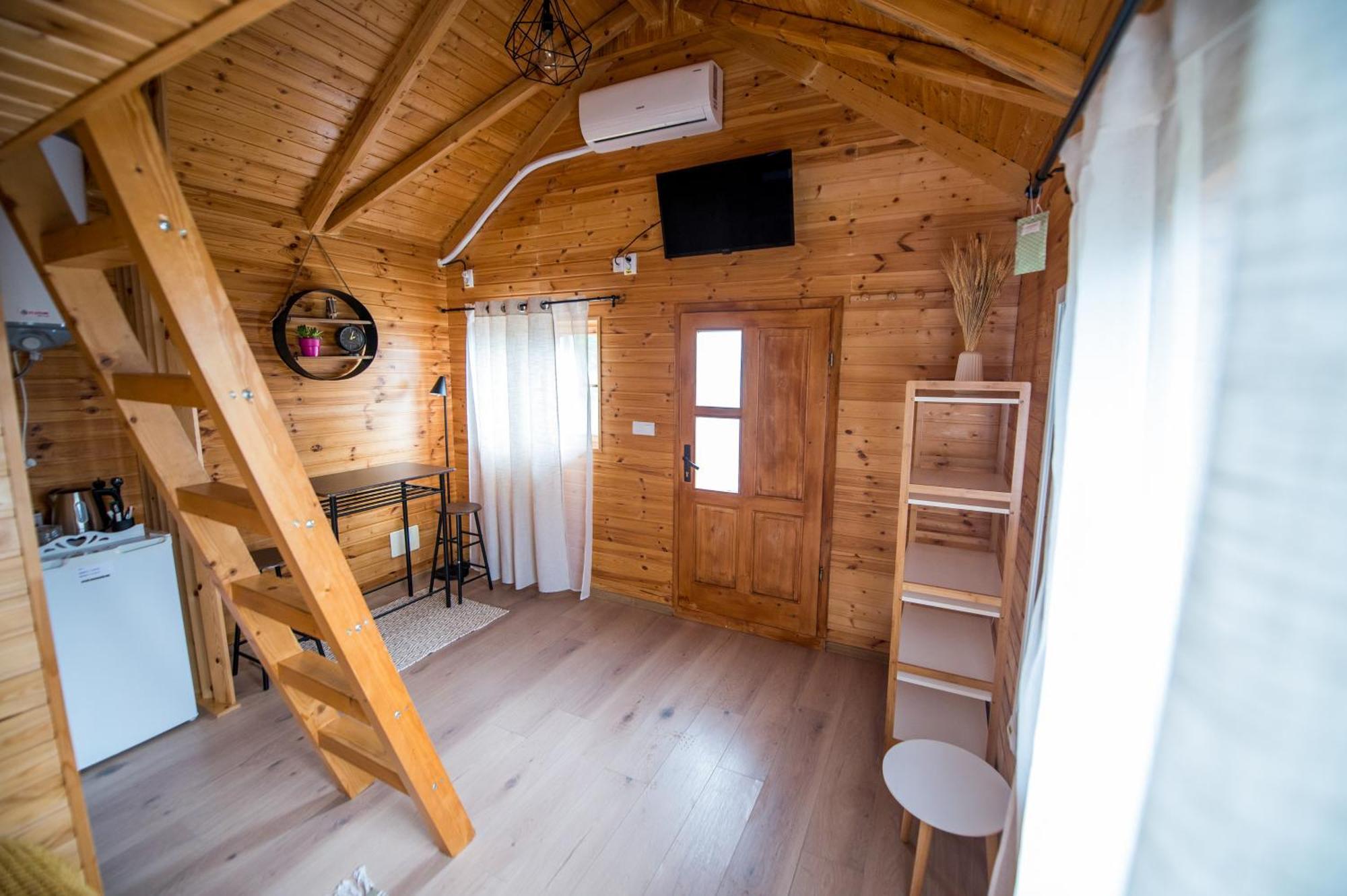 Zenyt Home Turda Luaran gambar
