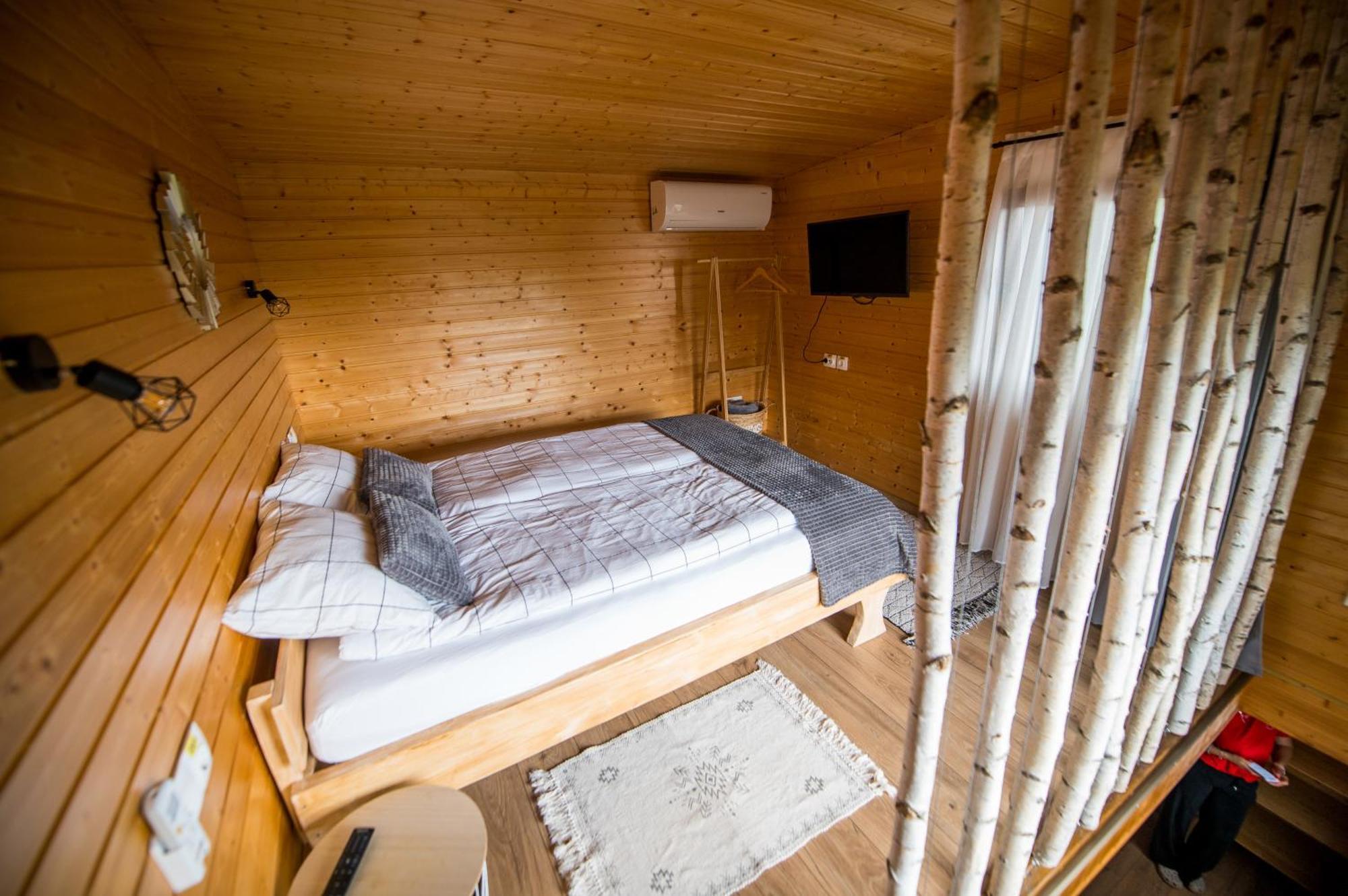 Zenyt Home Turda Luaran gambar